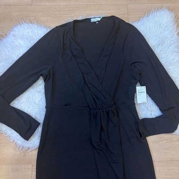 Good American Good Touch Wrap Dress Black Long Sleeve size 4 plus size - Picture 5 of 9